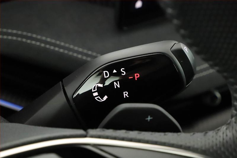 Škoda Superb (2025) 2.0 TDI, Sportline - fotka 15 z 21