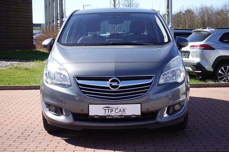 Opel Meriva 1,4T 103kW Automat - fotka 2 z 27