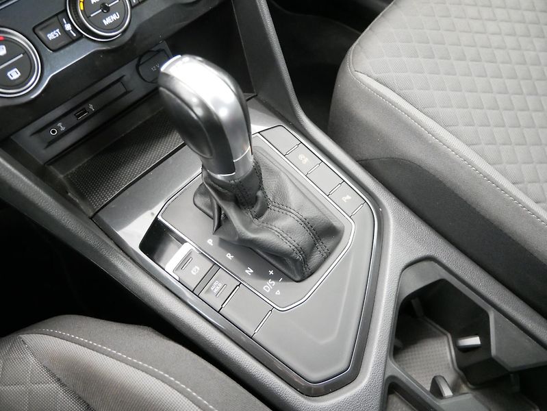 Volkswagen Tiguan - fotka 23 z 27