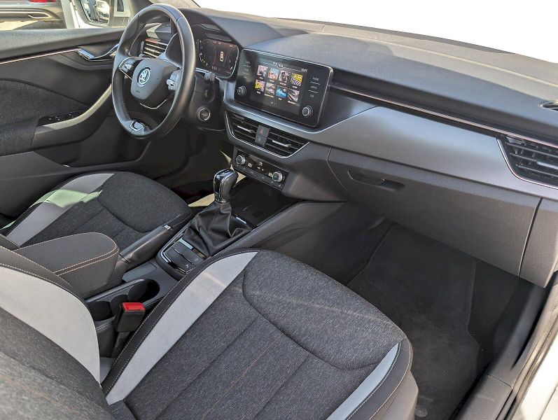 Škoda Scala (2022) 1,0 TSI / 81 kW DSG Style Extr - fotka 10 z 30