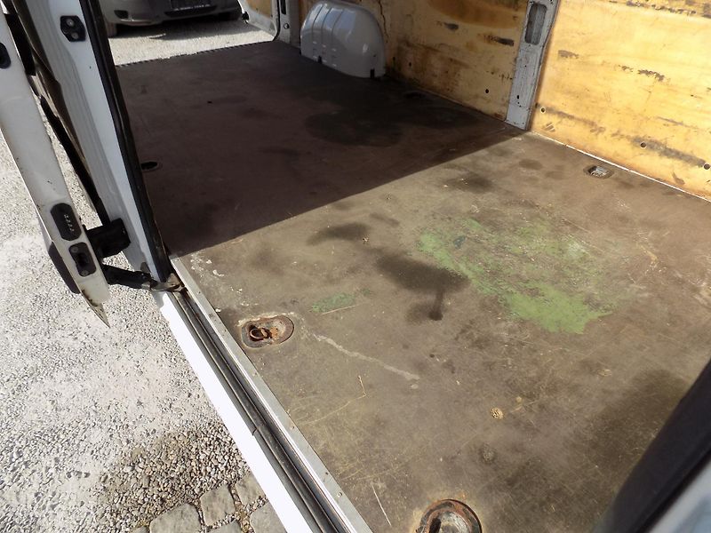 Renault Master 2,3 DCI 107 KW L3H2 AC, TEMP - fotka 21 z 34