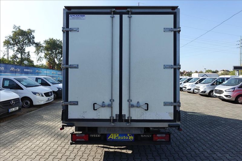 Iveco Daily 3,0 HPT  35S18 SKŘÍŇ MRAZÁK -2 - fotka 8 z 24
