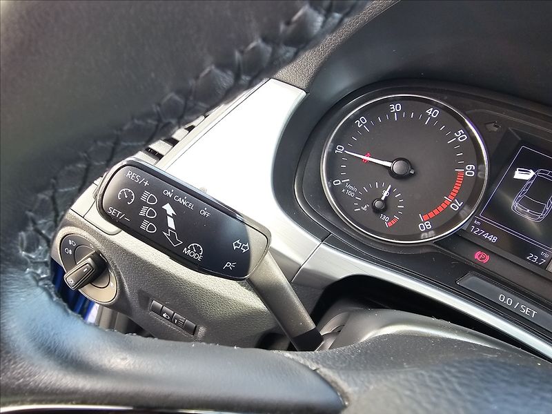 Škoda Fabia III 1,0TSi 70KW Drive - fotka 17 z 43