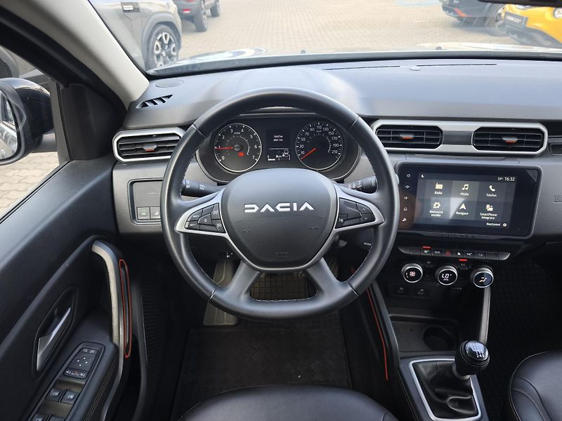 Dacia Duster 2023 ČR TCe 100 ECO-G Extreme - fotka 6 z 35