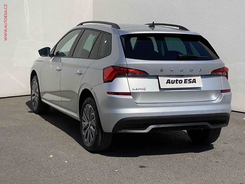 Škoda Kamiq (2023) 1.0 TSi, TOUR, LED, kamera, - fotka 6 z 20