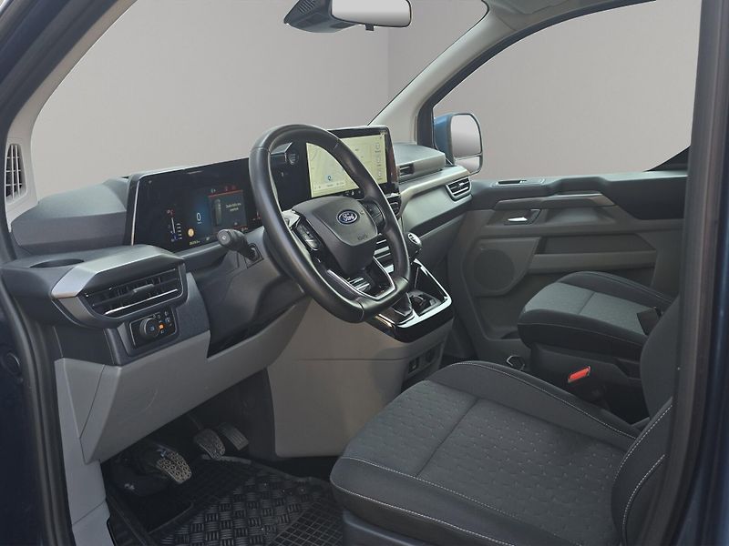 Ford Tourneo Custom (2024) Titanium 2.0 EcoBlue L1, záruk - fotka 21 z 25