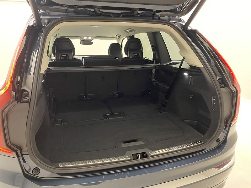 Volvo XC90 (2026) B5 AWD AUT BRIGHT PLUS 7míst - fotka 5 z 70