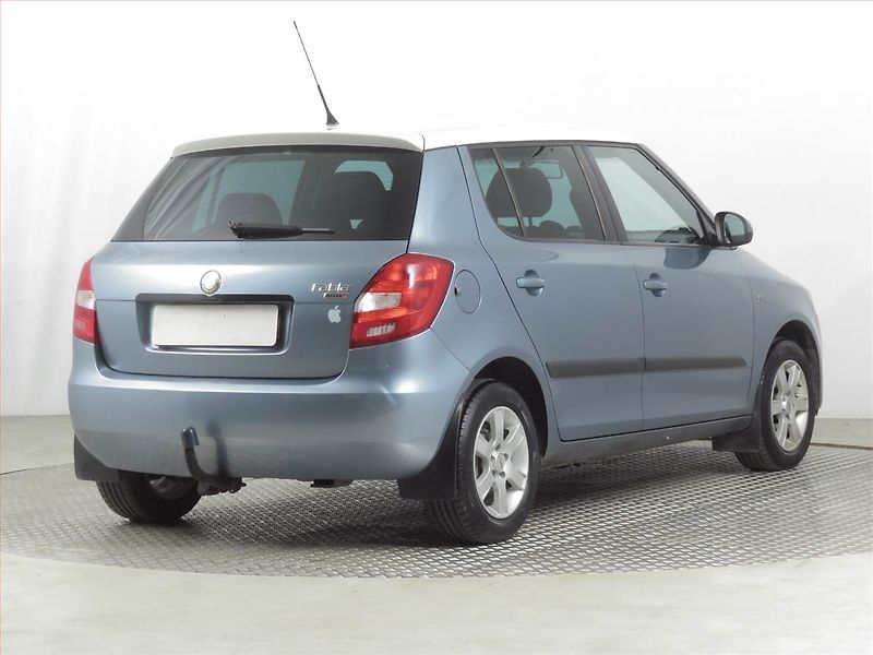 Škoda Fabia (2008) 1.2 12V, Serv.kniha, po STK - fotka 5 z 16