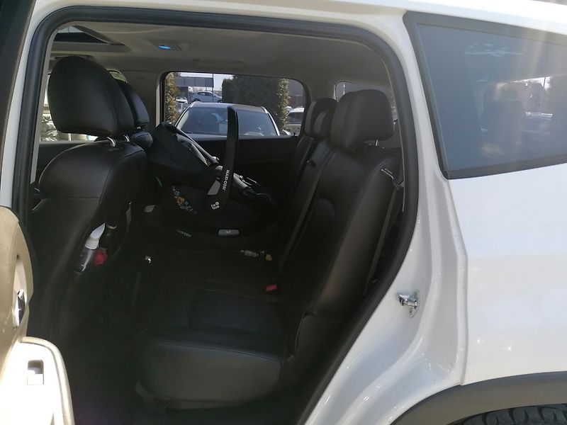 Chevrolet Orlando (2011) 2.0CDTi 120kW Šíbr,Kůže,7-míst - fotka 10 z 27