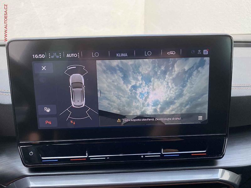 Cupra Formentor (2022) 1.5 TSi, DSG, LED, navi - fotka 18 z 20