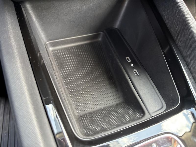 Škoda Octavia 2,0 TDI 110kW Ambition DSG 4x4 - fotka 32 z 42
