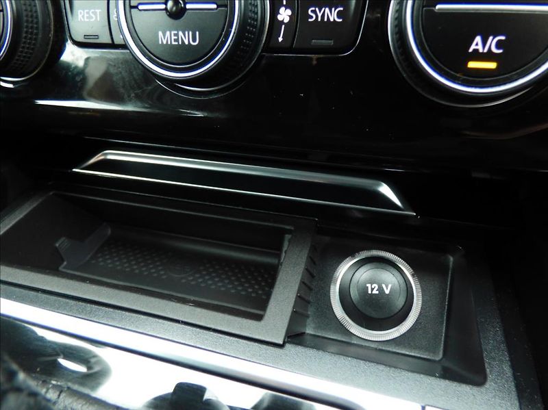 Volkswagen Arteon 2,0 TSI DSG,Navi,Kessy  Elegan - fotka 24 z 51