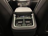 Volvo XC90 B5 AWD R-DESIGN REZERVACE - náhled 31