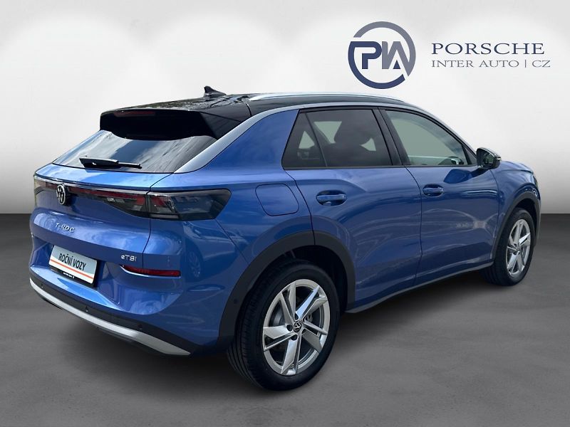 Volkswagen T-Roc 1.5 eTSI 7DSG STYLE  110 KW - fotka 2 z 30