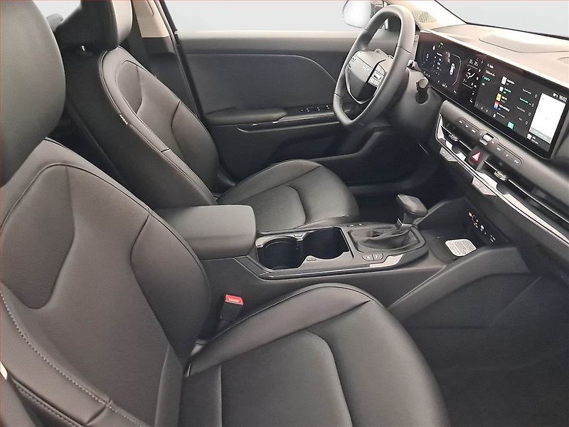 Kia K4 (2026) 1.6 T-GDI, Mrtvý úhel - fotka 9 z 16