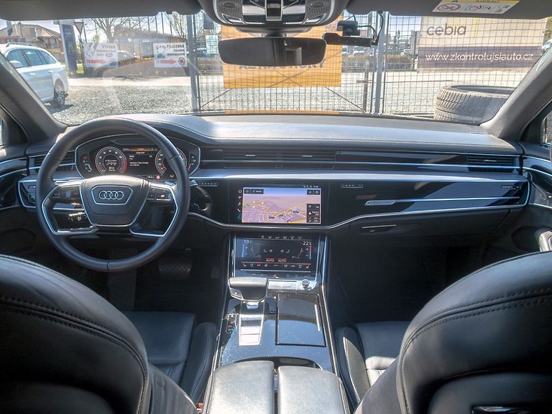 Audi A8 (2018) 3.0T 250KW B/O – TAŽNÝ - fotka 13 z 61