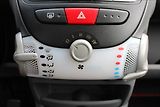 Toyota Aygo 1,0 VVT-i  NOVÉ V ČR - náhled 12