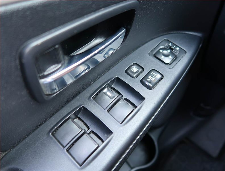 Mitsubishi ASX (2012) 1.6 MIVEC, Serv.kniha, po STK - fotka 14 z 16