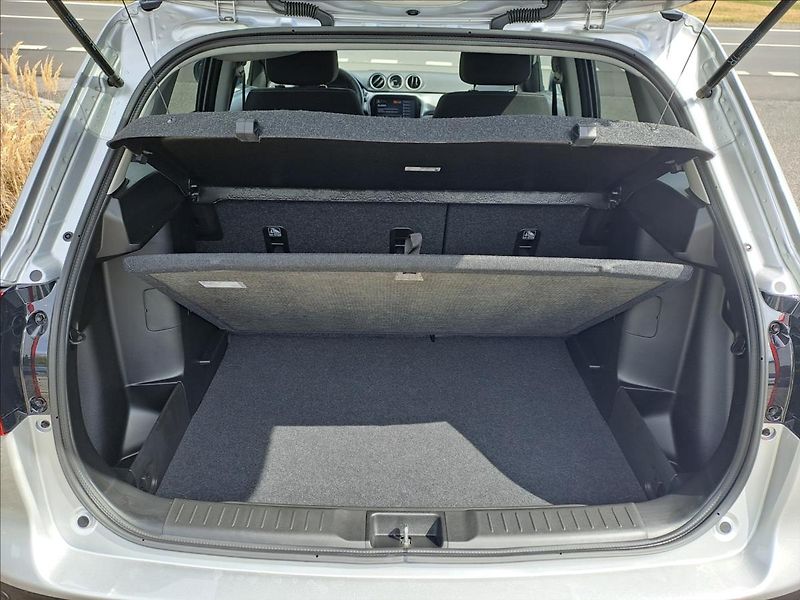 Suzuki Vitara (2026) 1,4 Premium AT MY25 - fotka 18 z 20
