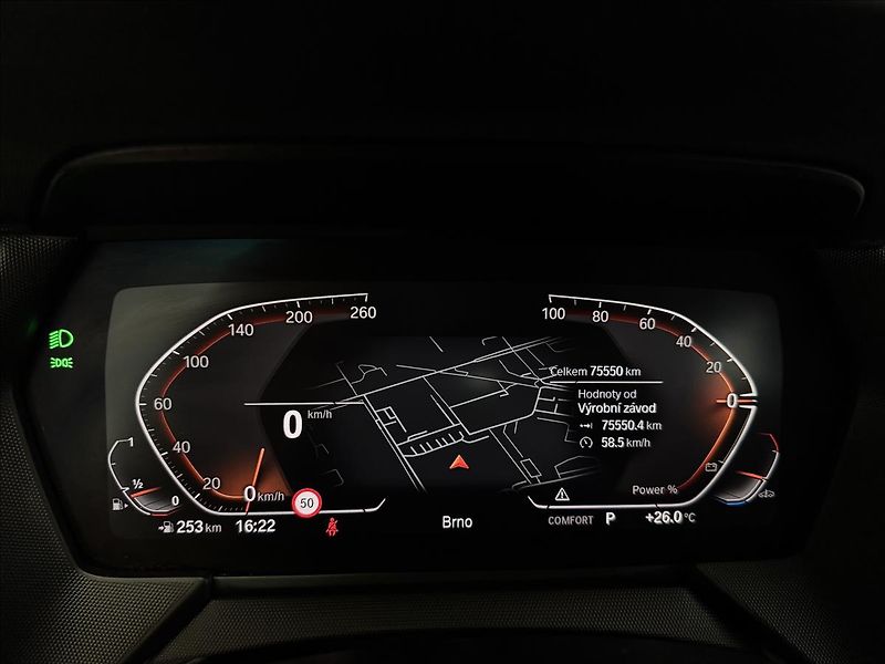 BMW Řada 1 120i M Sport Virtual Pano LED - fotka 18 z 47