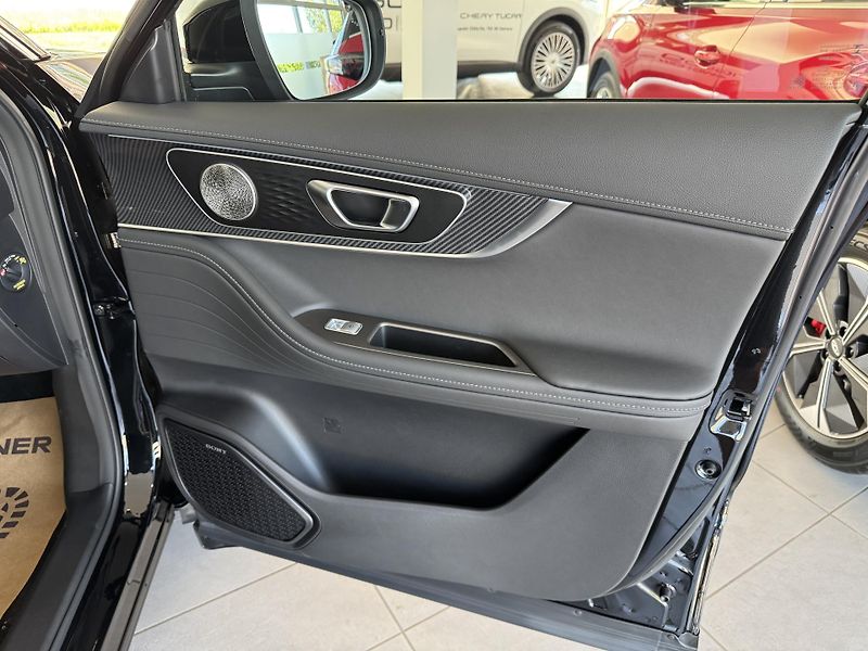 Chery Tiggo 7 (2026) 1,6T ICE Luxury FWD - fotka 15 z 62