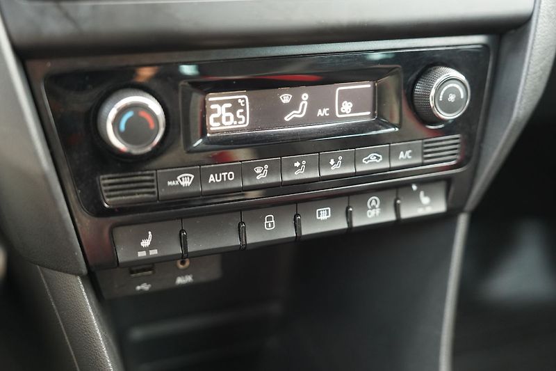 Škoda Rapid 1.0 TSI 81kW Monte Carlo - fotka 37 z 48
