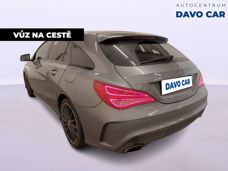 Mercedes-Benz CLA 1,6 200 115kW SB AMG Line - fotka 2 z 12