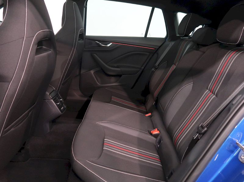 Škoda Scala (2025) MONTE CARLO 1.5TSI 110KW DSG P - fotka 16 z 39