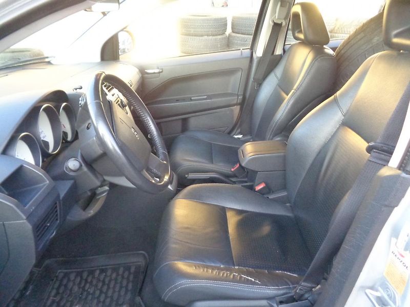 Dodge Caliber 1,8 - fotka 13 z 13