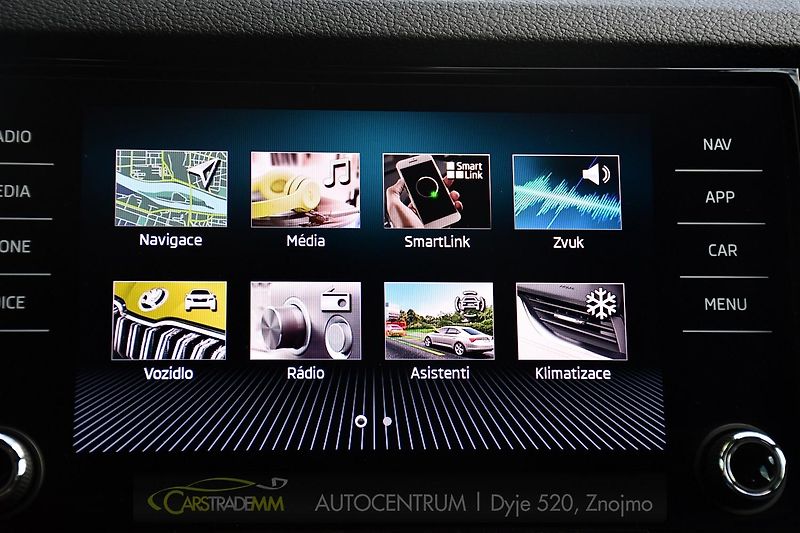 Škoda Karoq 2.0TDi SPORTLINE ACC  - fotka 38 z 51
