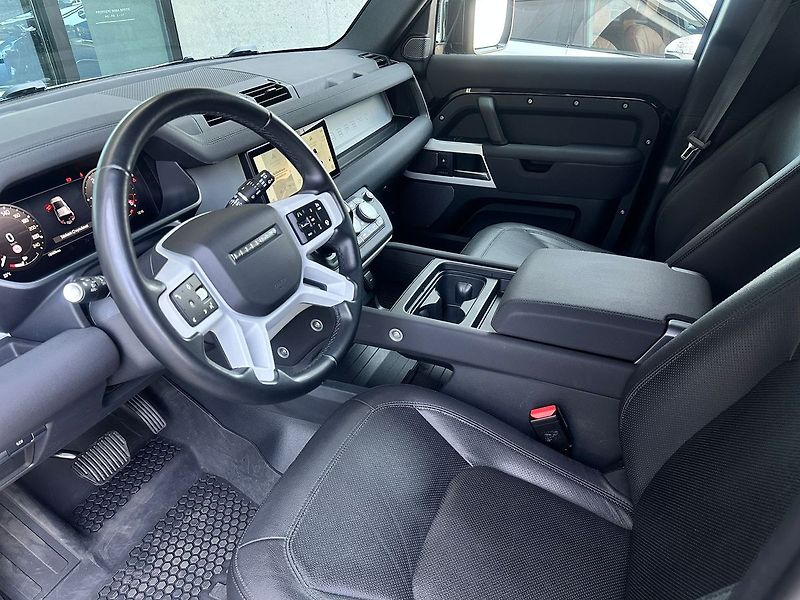 Land Rover Defender SE, 360°, Ventilace, TZ - fotka 5 z 18