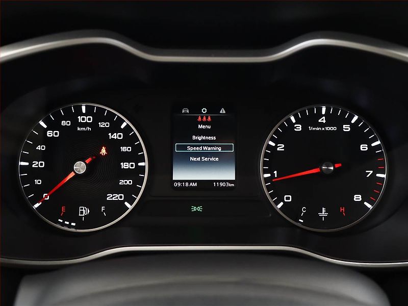 MG ZS (2023) Essential 1.5, Serv.kniha - fotka 9 z 14