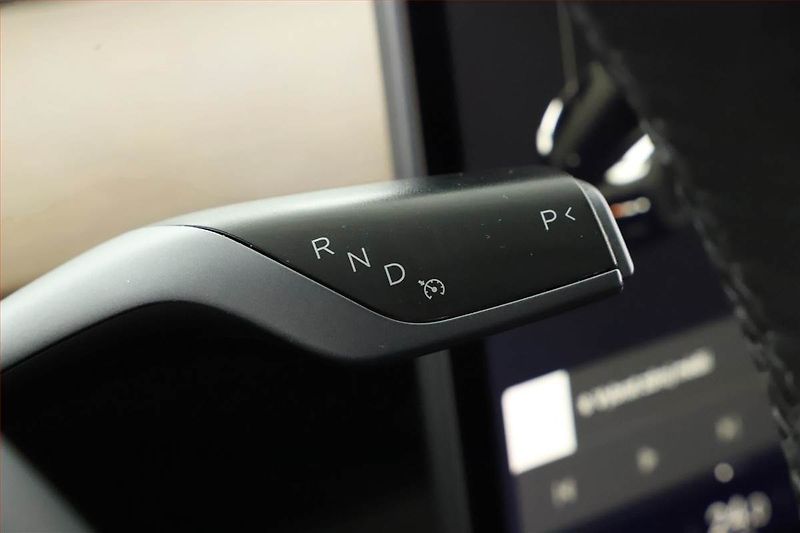 Tesla Model 3 (2021) Std Range Plus LFP, SoH 92% - fotka 10 z 28