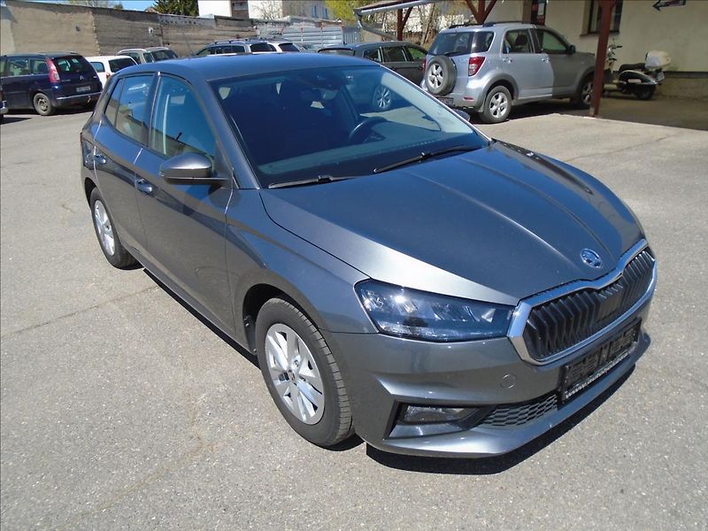 Škoda Fabia 1,0   AUTOMAT - fotka 6 z 29