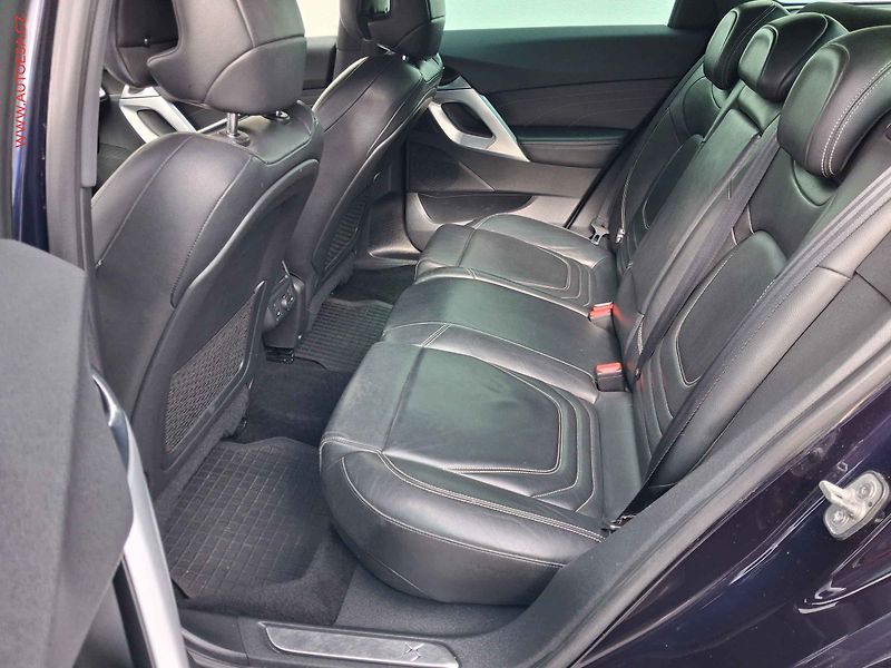 Citroën DS5 (2015) 2.0 HDi, AT, navi, xenon - fotka 10 z 21