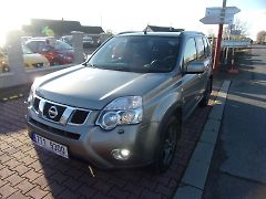 Nissan X-Trail (2011) 2,0DCI 110kW 4x4 AUT AC TAŽNÉ - fotografie inzerátu