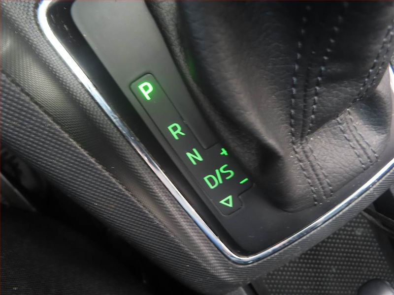 Škoda Fabia (2016) Style 1.2 TSI, Automat - fotka 12 z 14