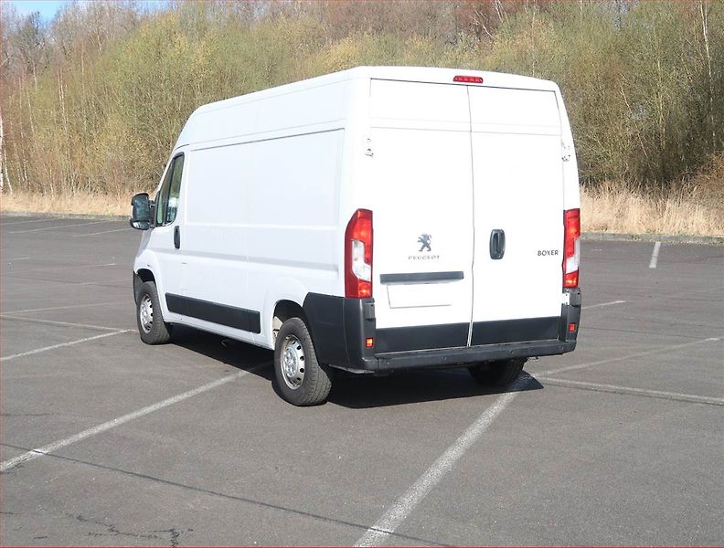 Peugeot Boxer (2024) 2.2 BlueHDi, L2H2, 1.0t, ČR - fotka 4 z 14