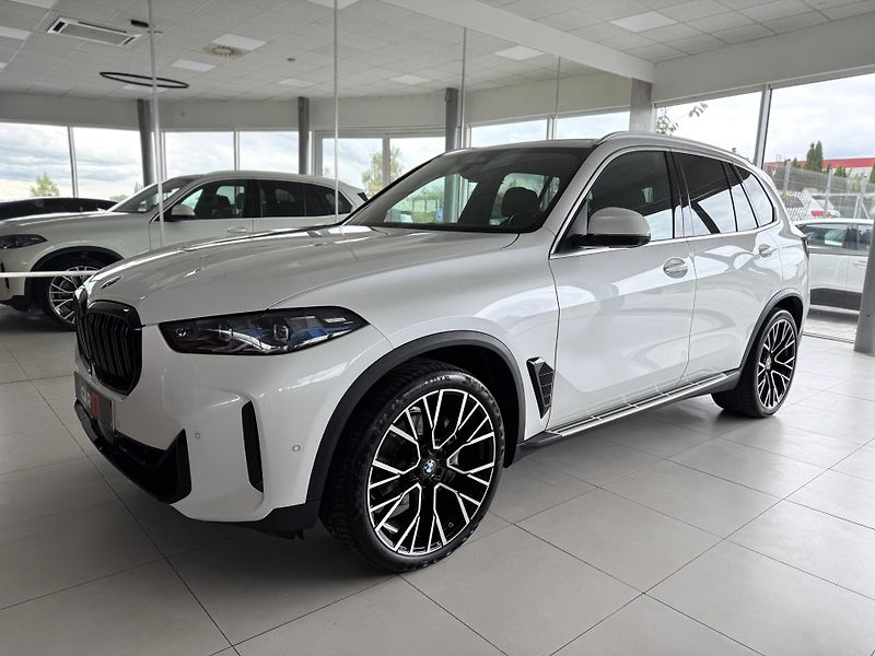 BMW X5 40i xDrive*280kW*Laser*Panoram - fotka 2 z 45