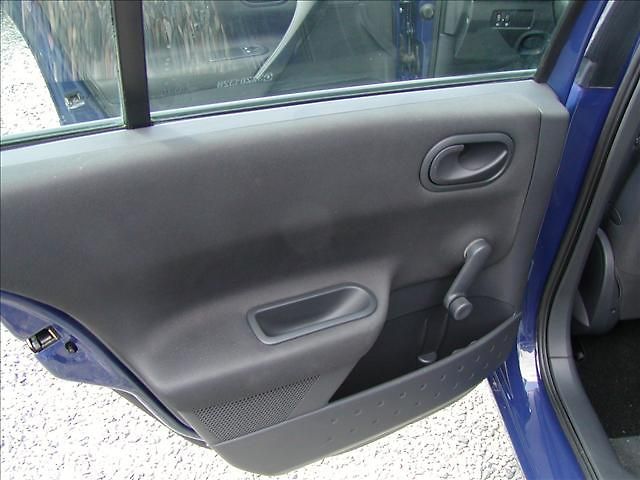 Renault Mégane 1.9DCi,88KW,6-ti KVALT,KLIMA - fotka 12 z 18