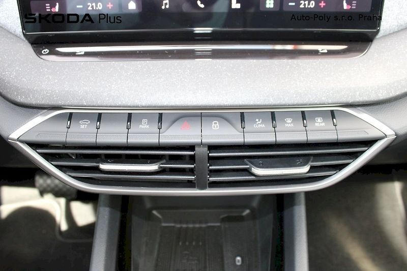 Škoda Octavia (2024) Top Selection 2,0 TDI 110kW DS - fotka 18 z 25