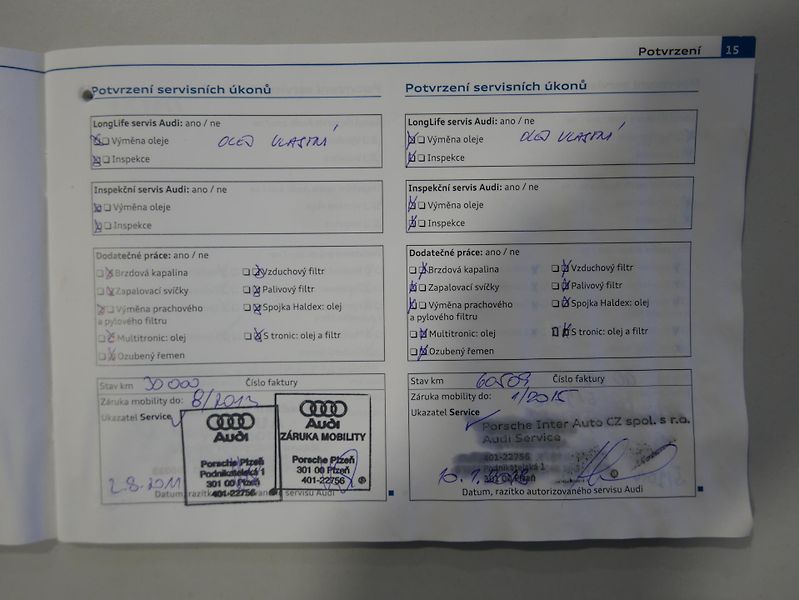 Audi A1 1,4 TFSI S-Line Navi Automat - fotka 30 z 34