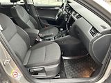 Škoda Octavia 2.0 TDI 4x4 Style - náhled 25