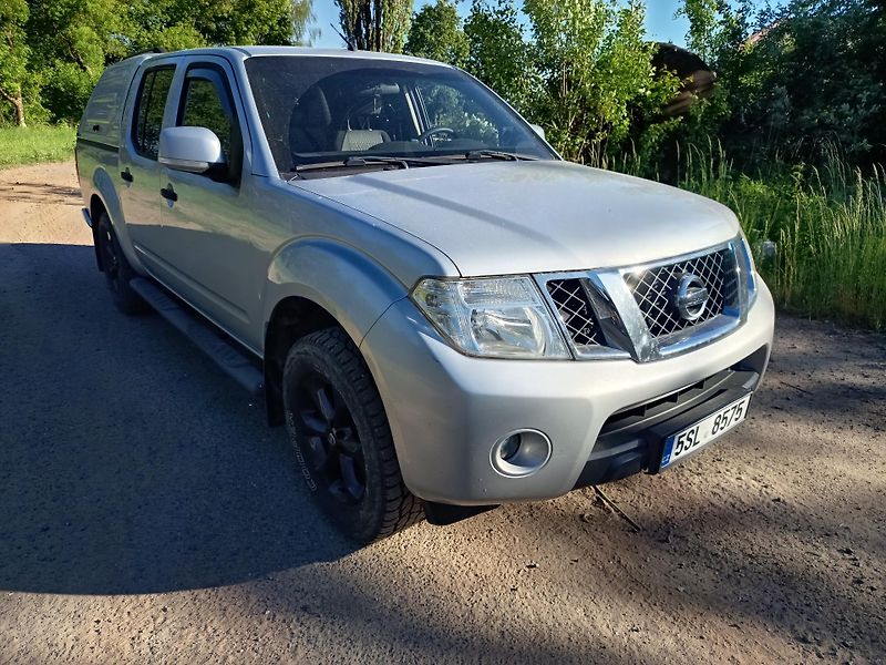 Nissan Navara (2010) - fotka 10 z 33