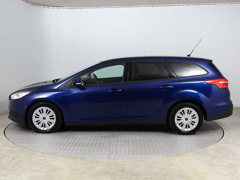 Ford Focus (2015) 1.0 EcoBoost, Automat - fotka 3 z 14