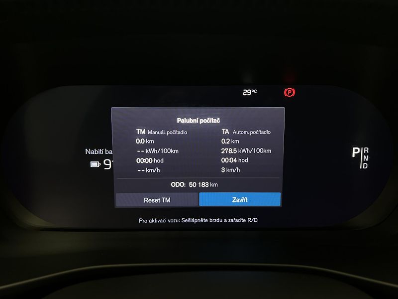 Volvo XC40 CORE RECHARGE SINGLE MOTOR AUT - fotka 23 z 46