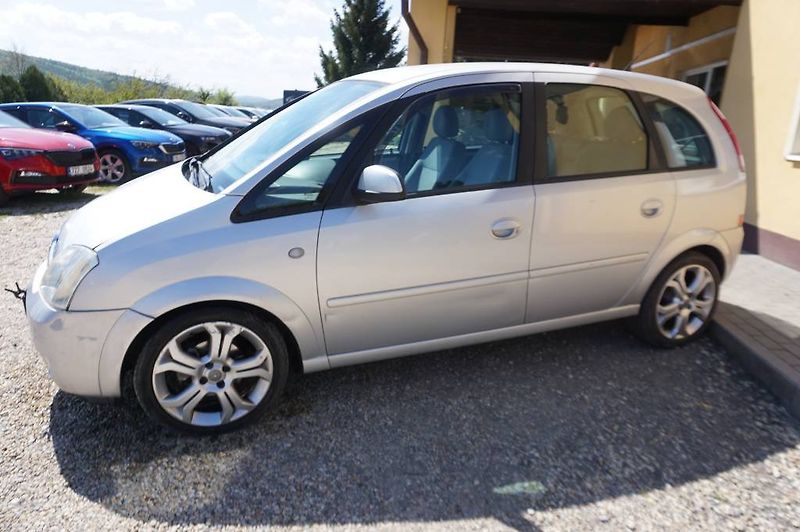 Opel Meriva (2003) 1,6 - fotka 1 z 25