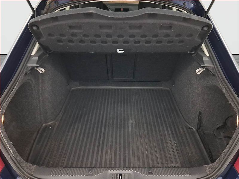 Škoda Octavia (2006) Ambiente Plus 2.0 TDI, Automat - fotka 14 z 20
