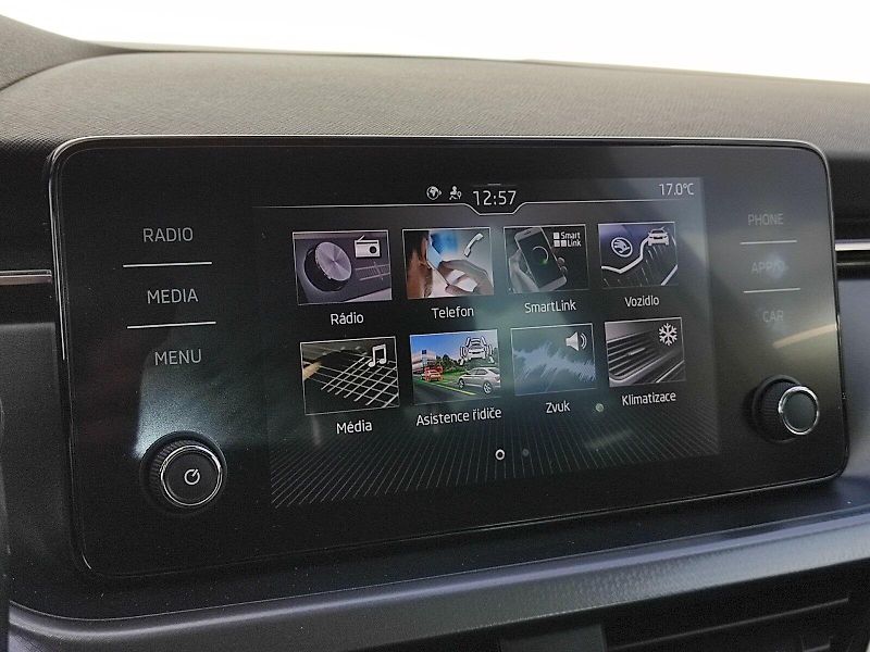 Škoda Scala (2020) Style 1,6 Tdi 85 Kw - fotka 11 z 34