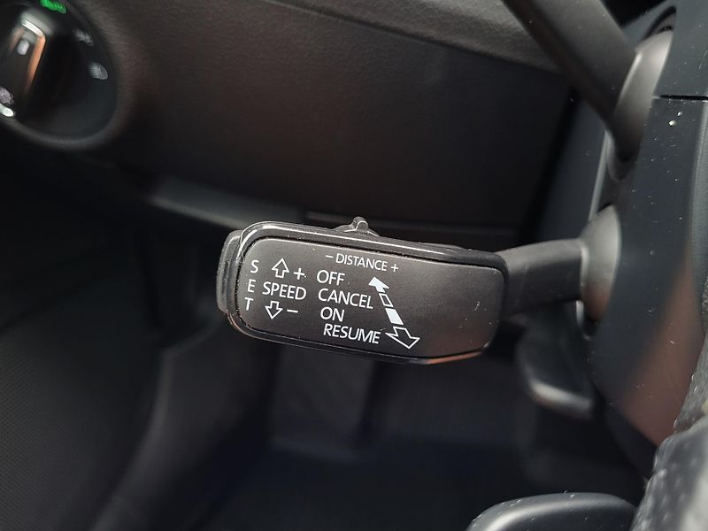 Škoda Superb III FL 2.0 TDi DSG STYLE+ *ČR - fotka 23 z 46